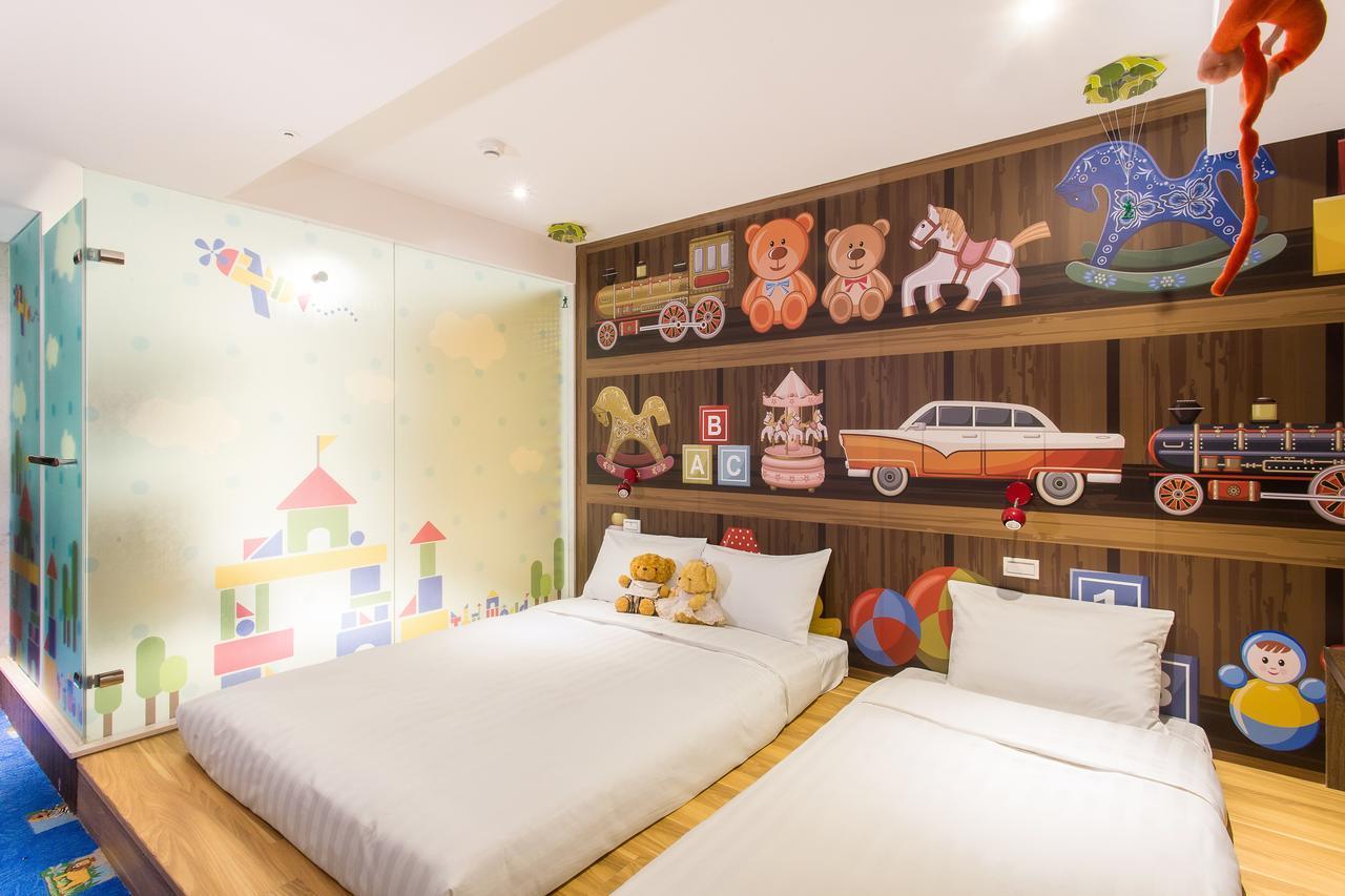 Rf Hotel - Sanchong Тайпей Екстериор снимка