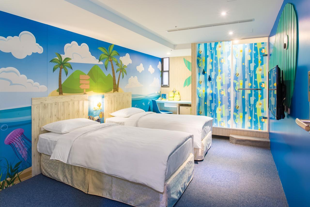 Rf Hotel - Sanchong Тайпей Екстериор снимка