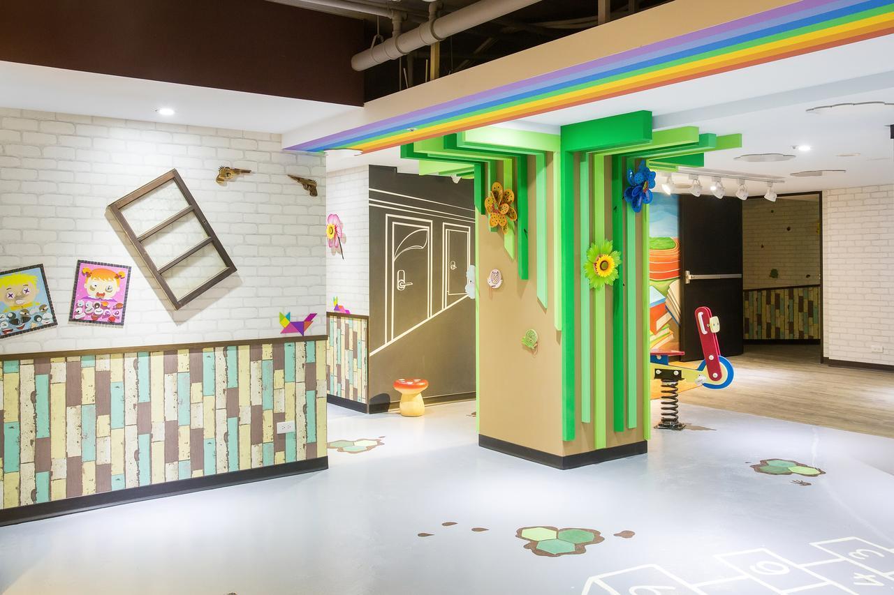 Rf Hotel - Sanchong Тайпей Екстериор снимка